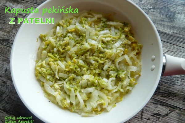 Kapusta pekińska z patelni