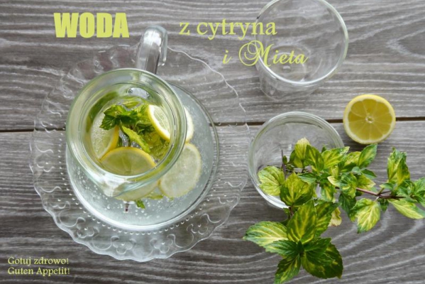 Woda z cytryną i mietą oraz cudowna moc mrożonej cytryny