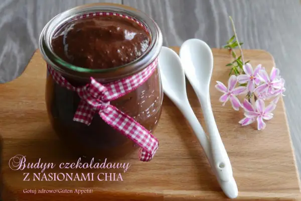 Budyń czekoladowy z nasionami chia