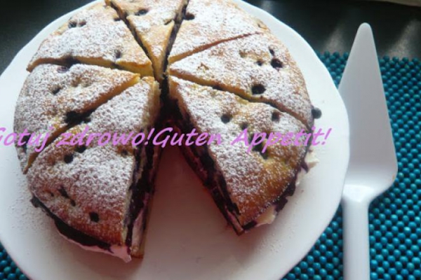 Jagodowe ciasto jogurtowe-Heidelbeerkuchen