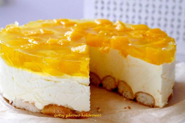 Torcik jogurtowy bez pieczenia z mango