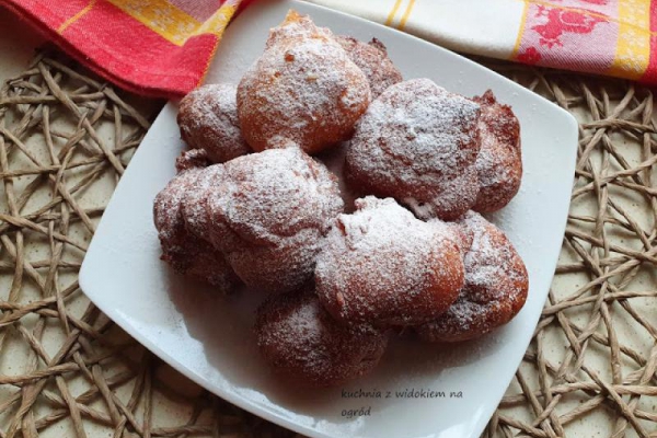 Mini pączki z serka homogenizowanego