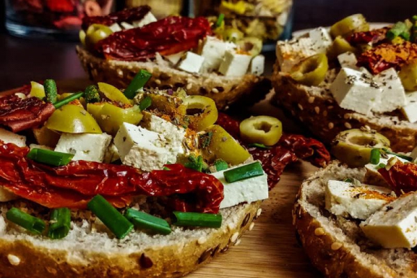 Kanapki z serem tofu - smaczny fit przepis