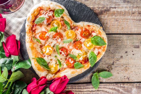 Przepisy na Walentynki 14 lutego - Walentynkowa Pizza