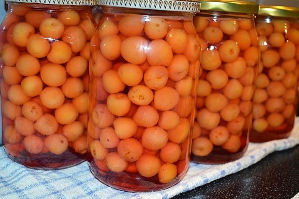Kompot z czereśni na zimę
