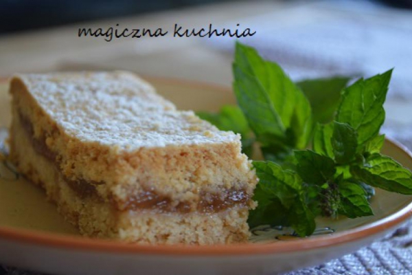 Kruche z marmoladą z jabłek