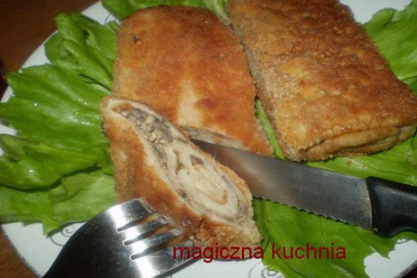 Krokiety z farszem z pieczarek i pasztetu
