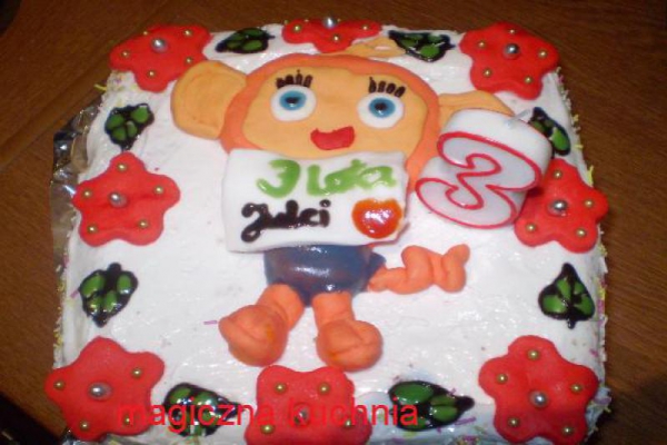 Torcik na 3 urodziny Julci