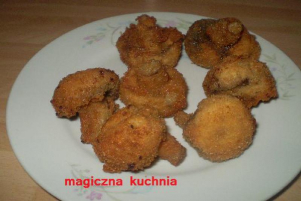 Panierowane, smażone pieczarki