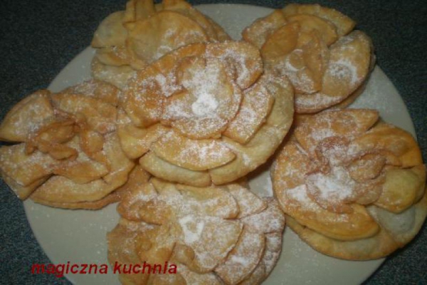 Chrustowe róże
