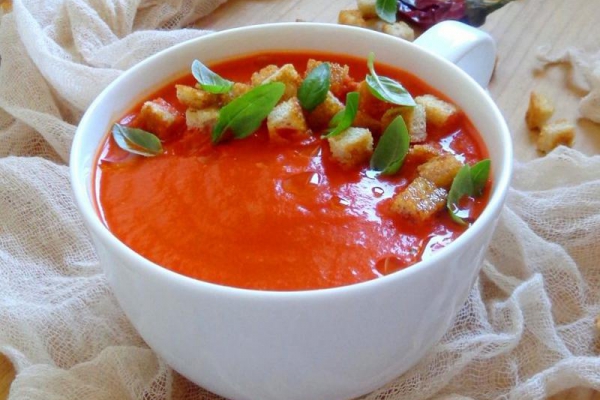 Zupa krem z pieczonej papryki