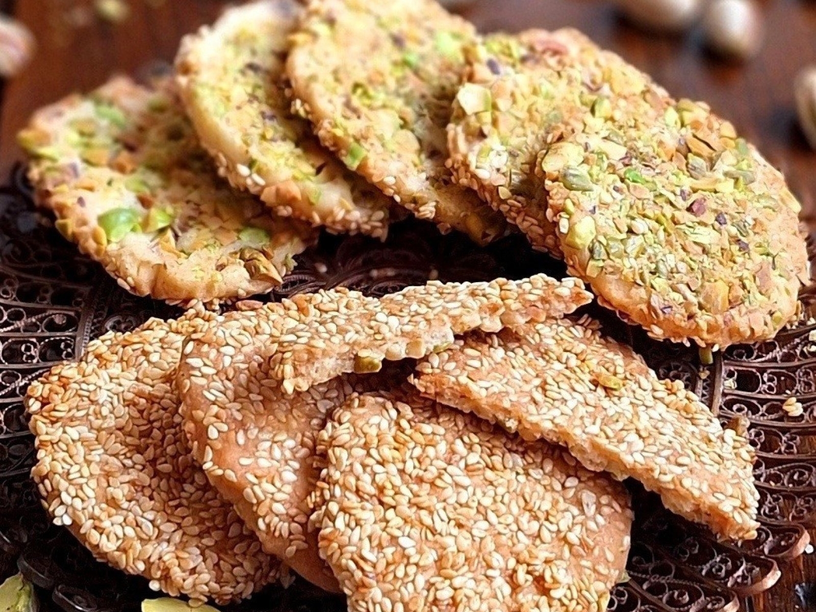 Barazek – syryjskie ciasteczka z sezamem i pistacjami