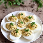 Jajka faszerowane anchois