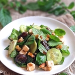 Sałatka z daktylami,...