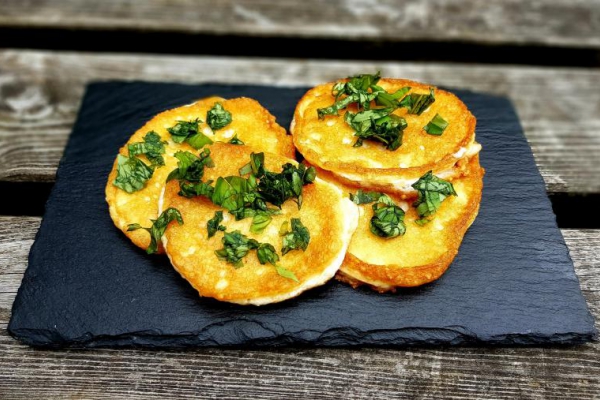 Parmezanowe ciastka czyli Low Carb