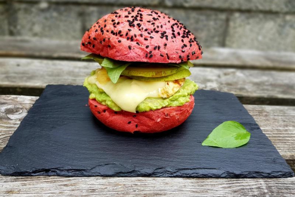 Burger pełen zapachów