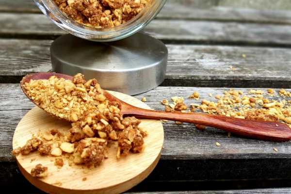 Granola orzechowa