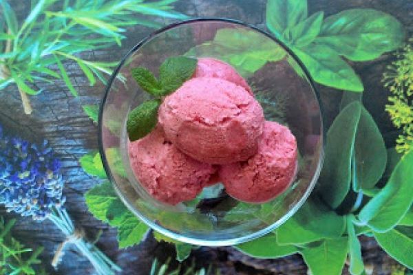 Lody truskawkowo - kokosowe