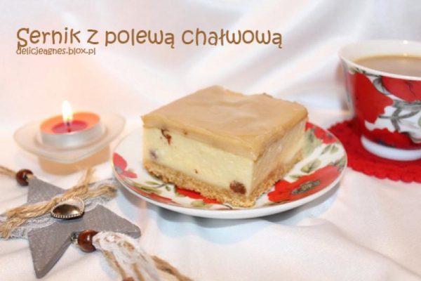 Sernik z polewą chałwową