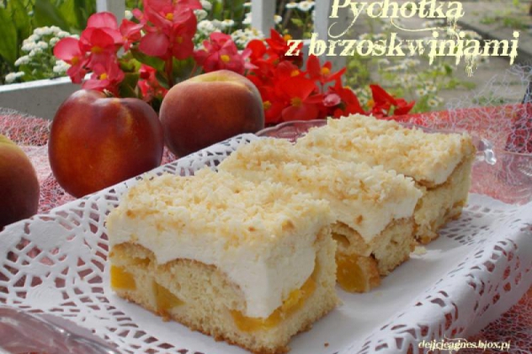 Pychotka z brzoskwiniami