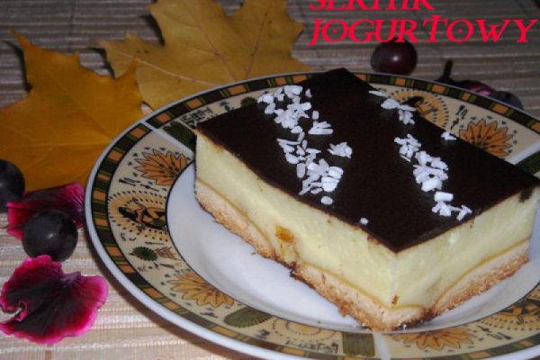 Sernik jogurtowy