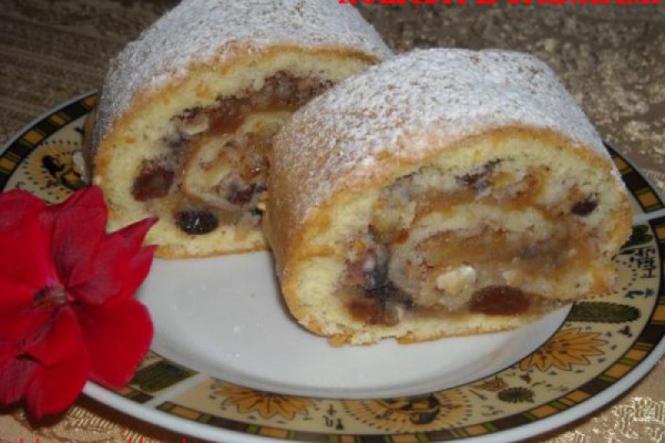 Rolada z jabłkami