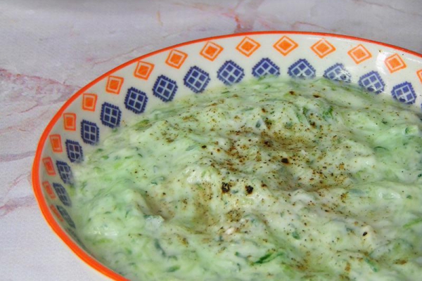 Sos tzatziki