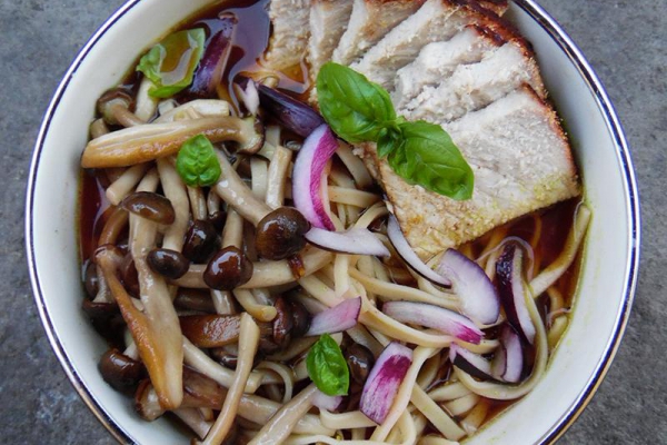 Ramen z grzybami