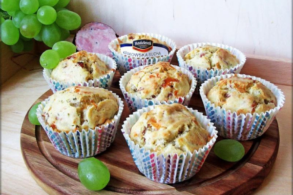 Muffiny z Serem i Szynką