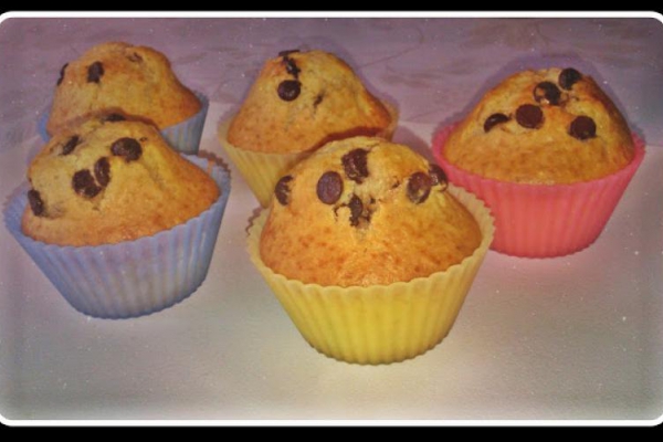Muffinki z kawałkami czekolady