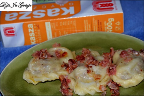 Pierogi z Kasza Gryczaną i serem białym