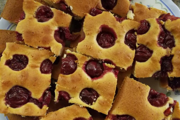 Ciasto z wiśniami – przepis