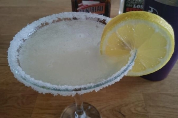 Jak zrobić drinka Margarita