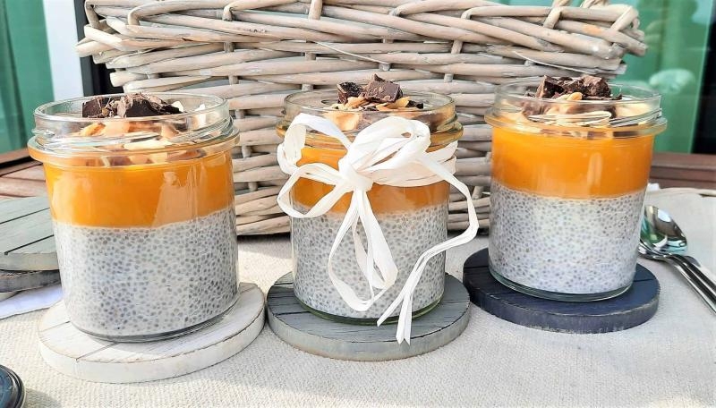 Budyń chia z mango