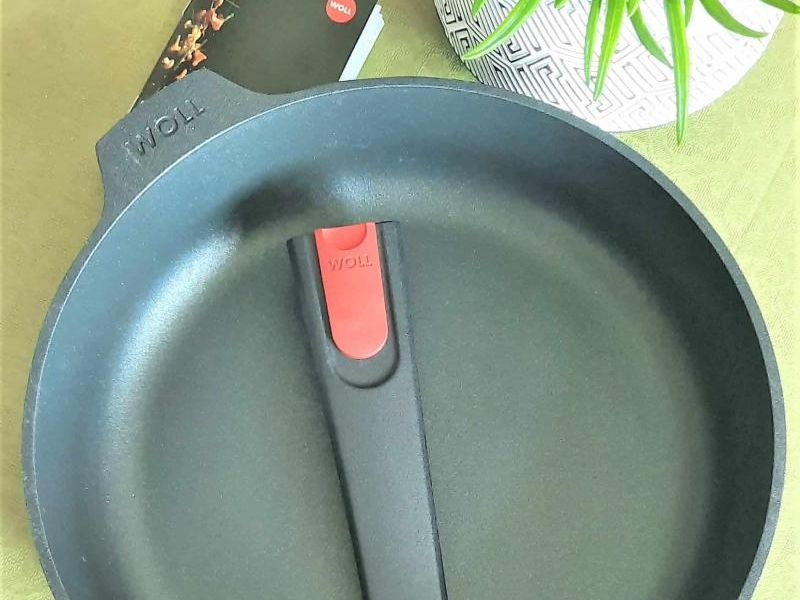 Nie szuraj tu tym widelcem…