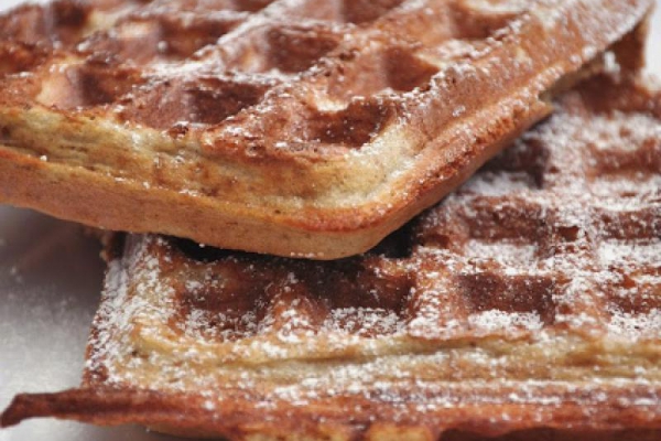 Gofry z ciasta bananowego bezglutenowe
