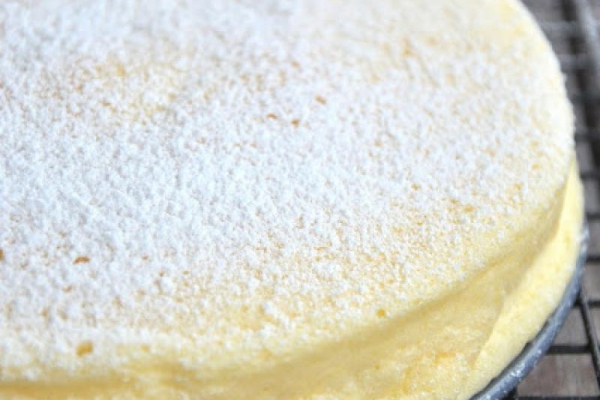 Japoński sernik Cotton Japanese Cheesecake światowy hit. Ciasto bezglutenowe