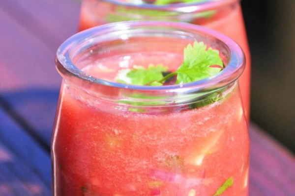 Gazpacho z awokado