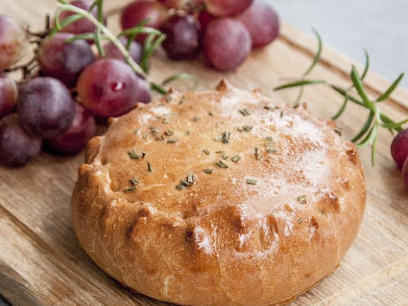 Zapiekany ser camembert w cieście