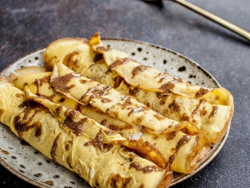 Naleśniki z jajek i sera