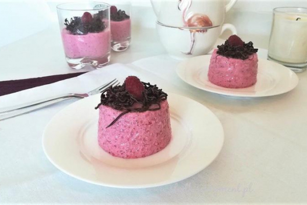 Pudding ryżowo-truskawkowy