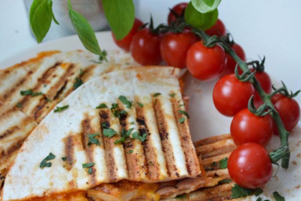 Quesadilla Cordon Bleu – Tortilla z kurczakiem