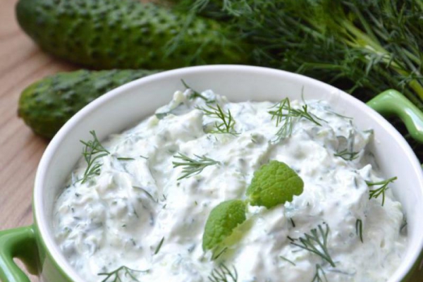 Sos tzatziki przepis