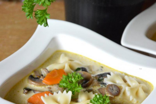 Zupa pieczarkowa