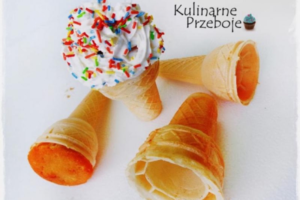 Ciepłe lody waniliowe (lody muffinkowe)