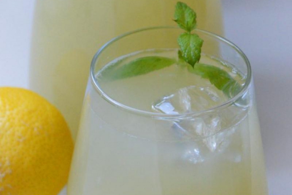 Lemoniada z pomelo i cytryn