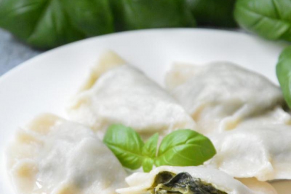 Pierogi ze szpinakiem