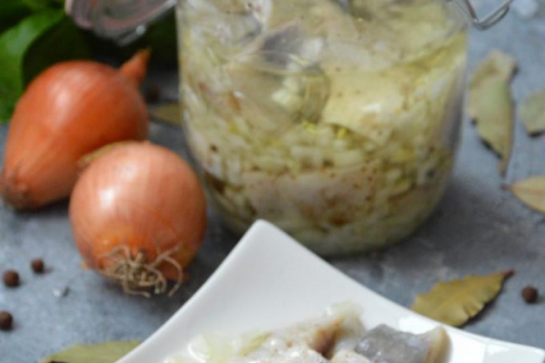 Śledzie w oleju