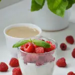 Deser jogurtowy z...