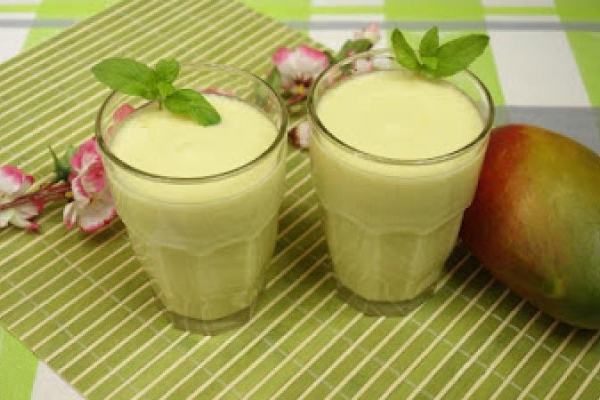 Lassi pyszny napój z mango